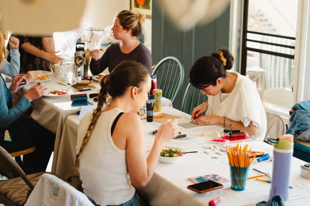 A happy day&nbsp;carving